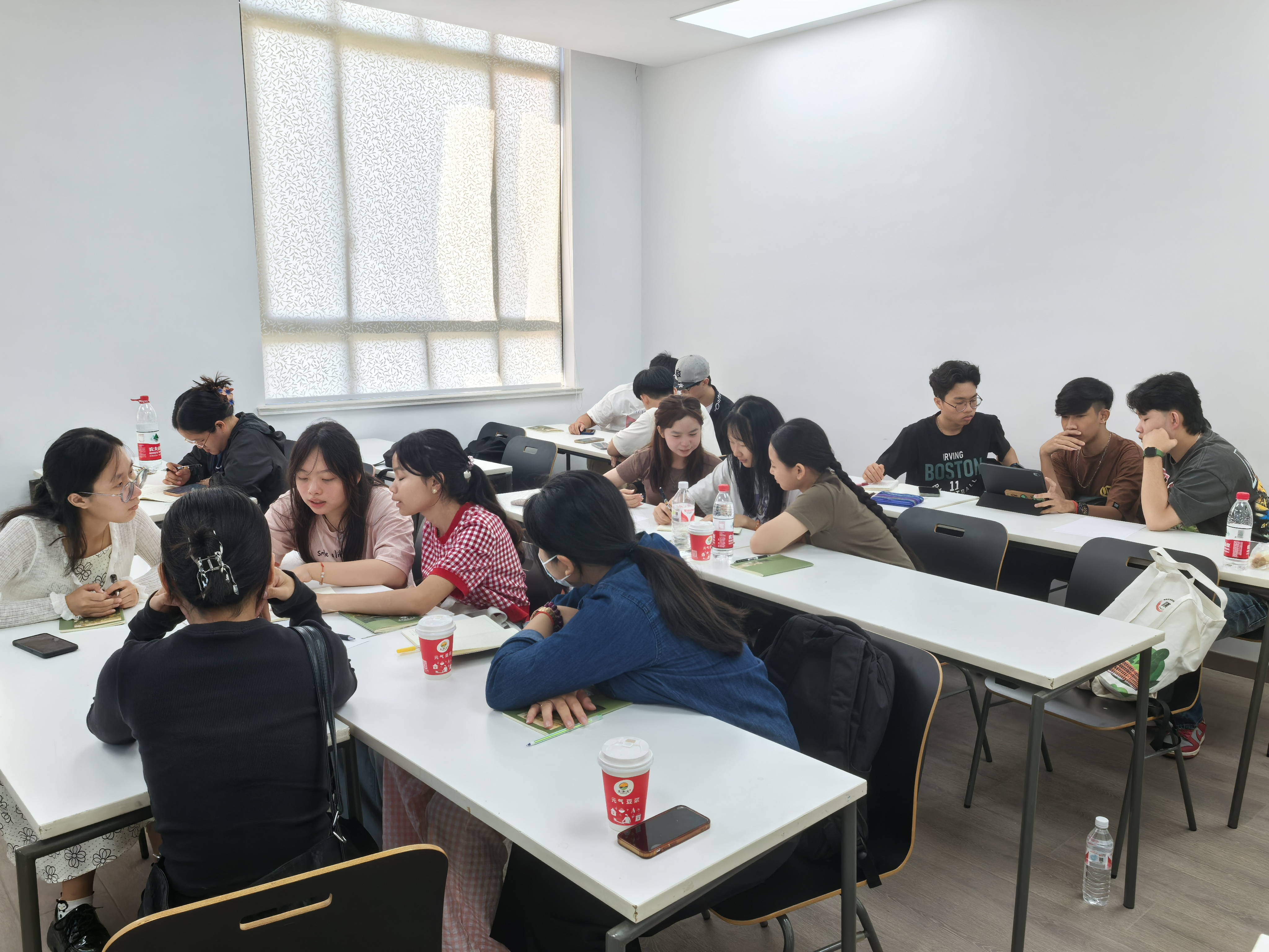 图片3.jpg 图片3.jpg